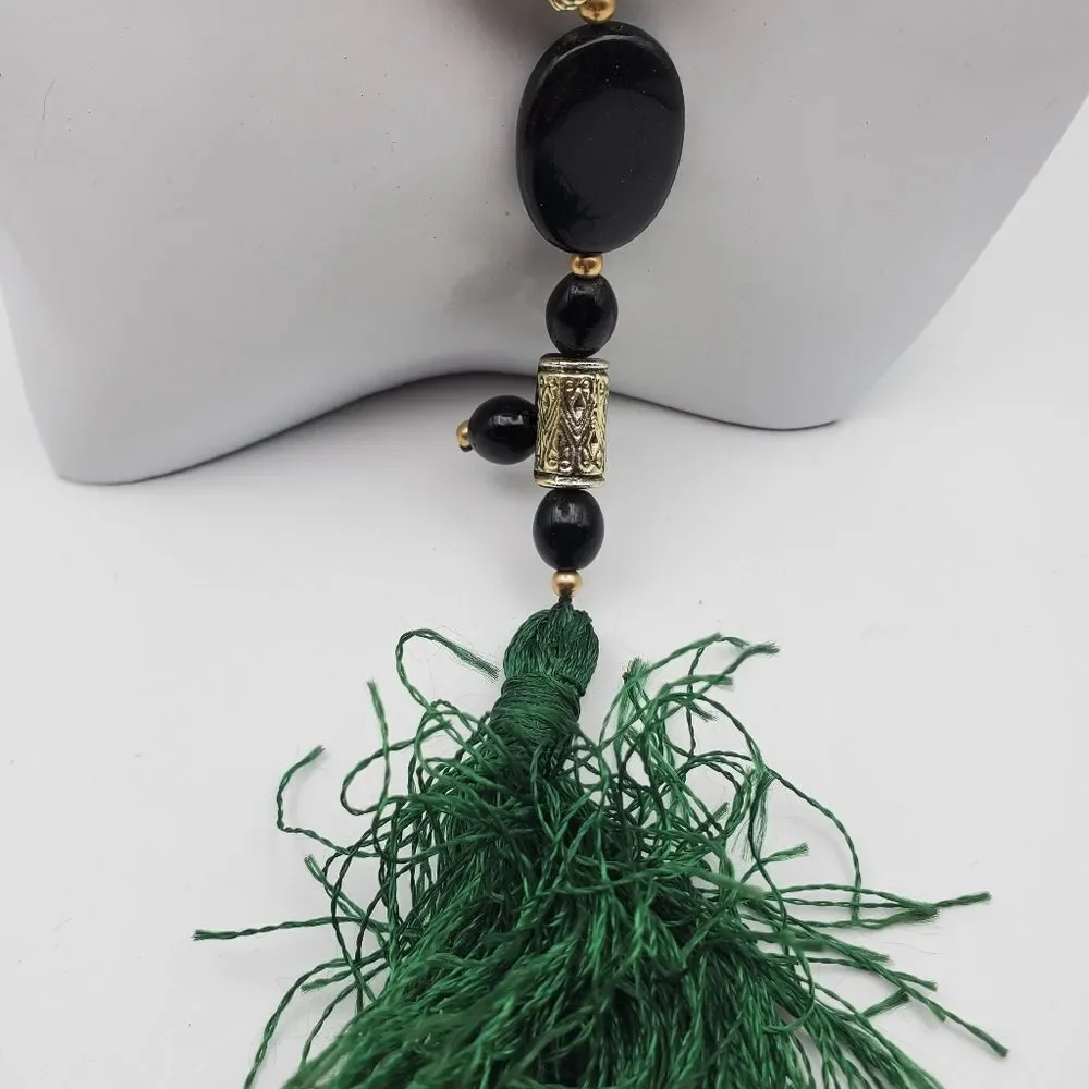 Forest of dreams green‎ tassel necklace